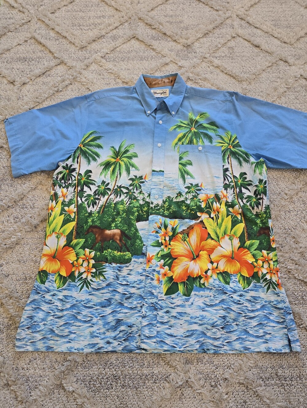 Vintage Wrangler 1947 Mens Size XL Shirt Hawaiian Beach Horses Palm Trees RARE